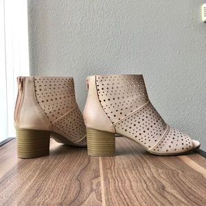 Rampage Women’s Laser Cut Boots
